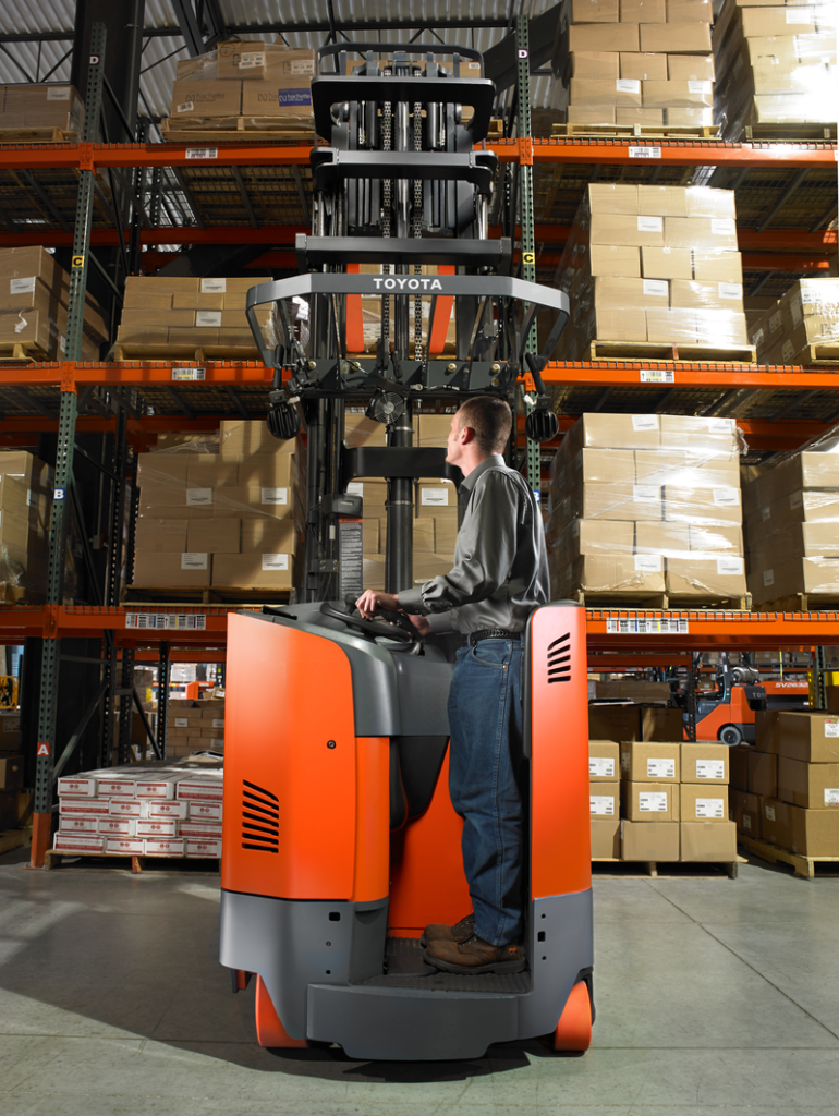 How To Use A Reach Truck